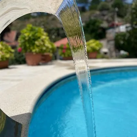 Chalet O Bótanico Сasa de vacaciones Ourense